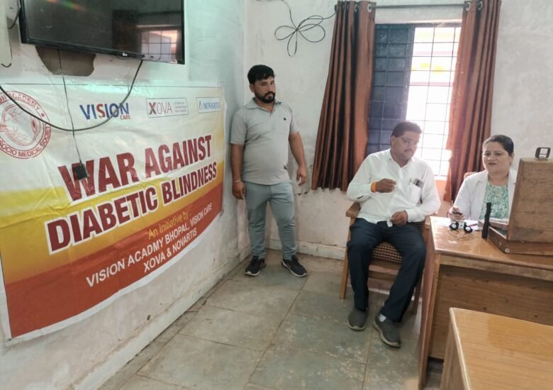 Free Eye Check Up at Kulansh Kala, Bhopal
