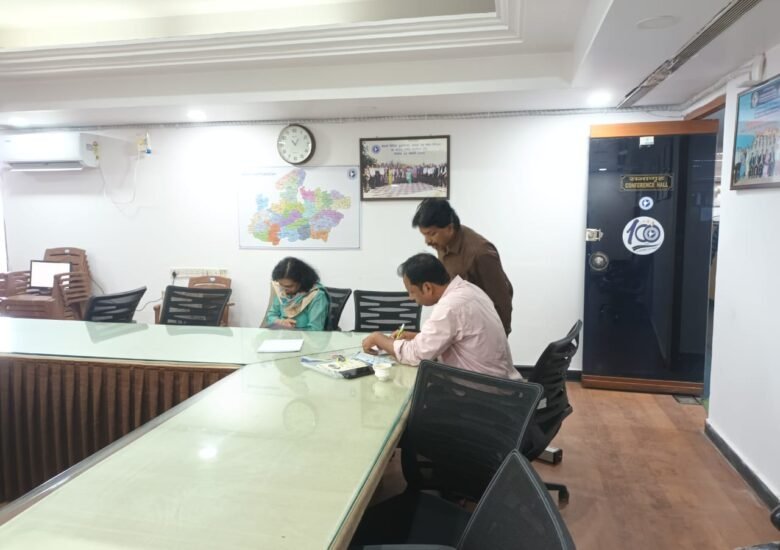 Free Eye Camp at Gulmohar Color, Bhopal